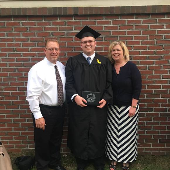 Meet your Posher, Amy - Picture 1 of 1